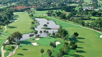 The Country Club of Naples Charms Visitors With Digital Signage